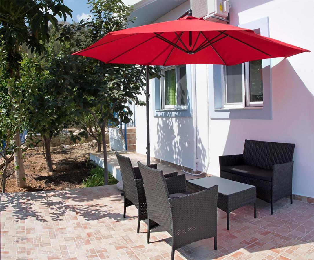 Sunshine Apartment City Center Karpathos Esterno foto